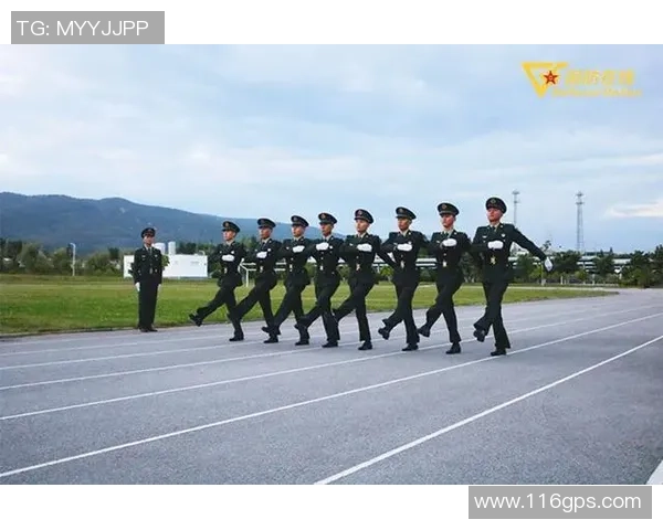 足球训练生的成长之路：从青涩少年到职业球员的蜕变与挑战